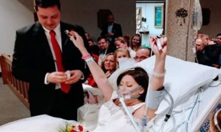 Heather Puts her Hands in the Air When She Married Dave
